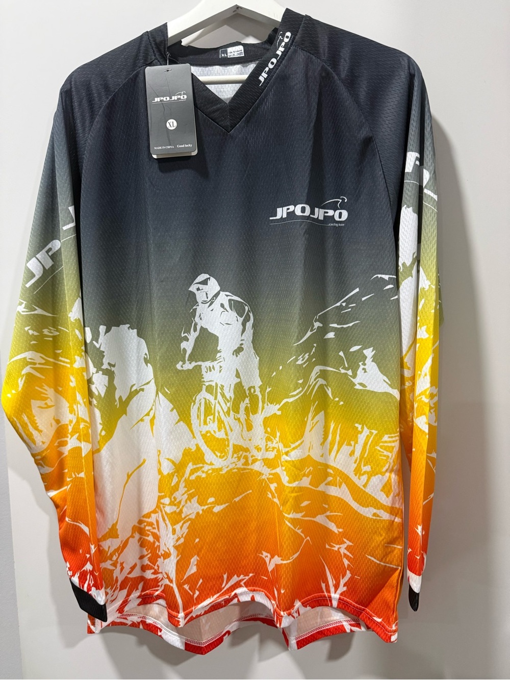 JPOJPO Men's XL Long Sleeve Cycling Jersey 100% Polyester New with Tags.